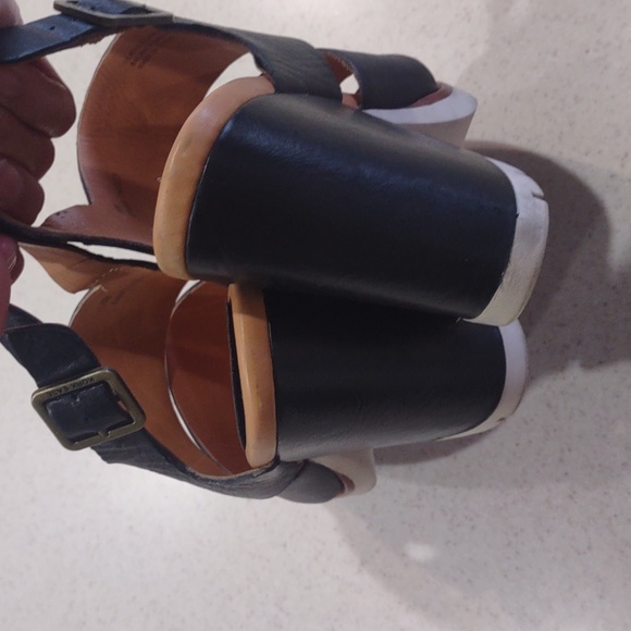 Kork Ease Genuine Leather Heeled Sandals Size 10 Medium EUC - Picture 7 of 16